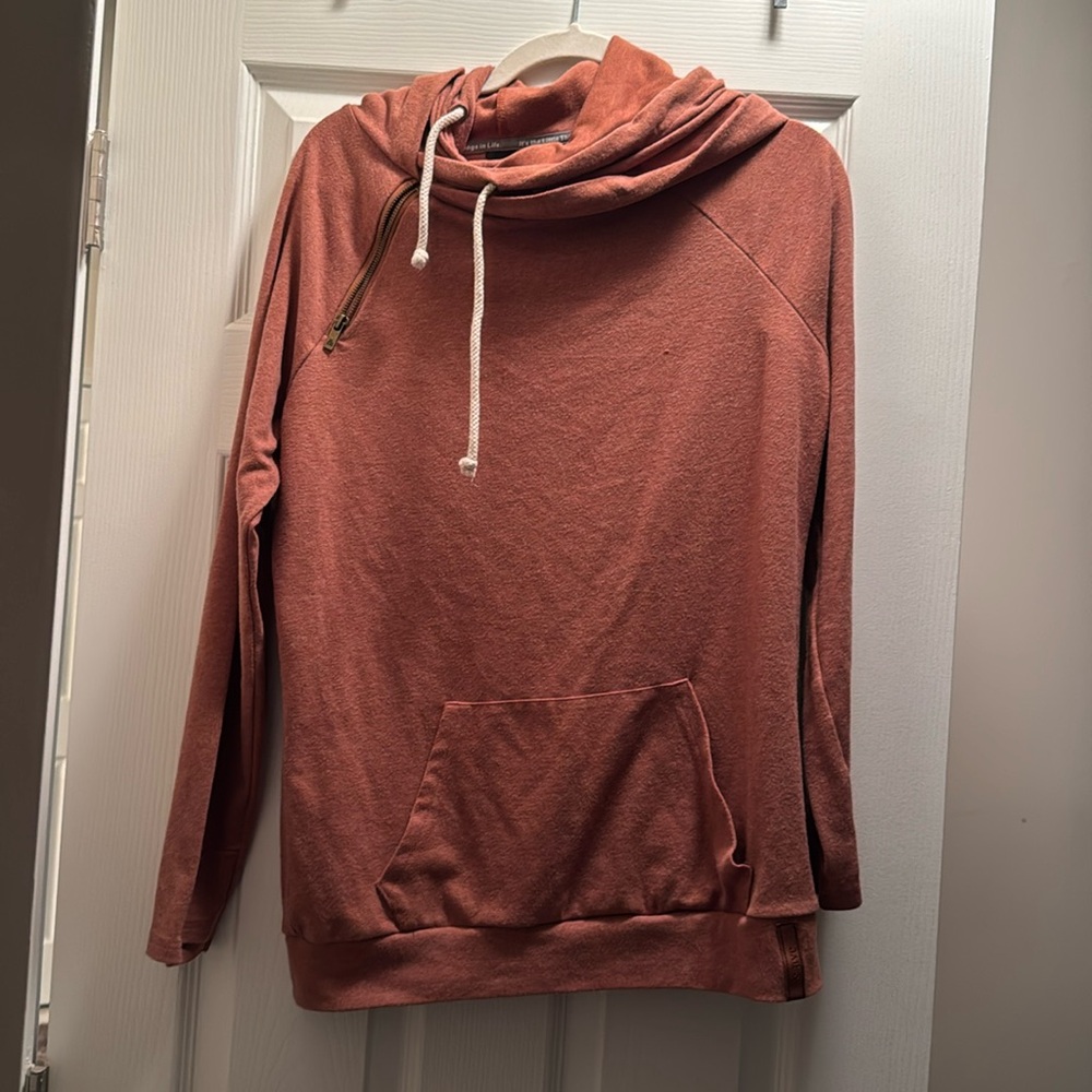 Rust hoodie. Used.